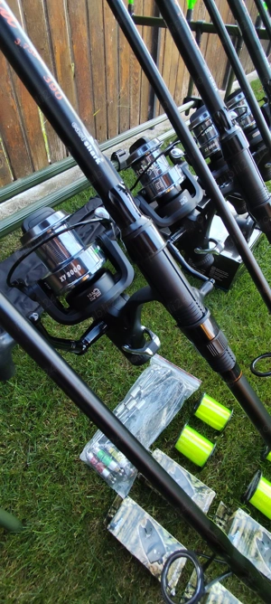 Set Pescuit,4 Lansete 3,90m,4 Mulinete 8000 cu Baitrunner,Rod Pod - imagine 5