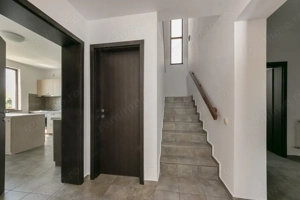 Vilă spațioasă și elegantă în Pipera – zona Porsche / Hotel Alexander - imagine 5