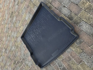 Tavita / covoras portbagaj originnale Dacia Duster 2