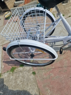 Vând tricicletă adulți nouă