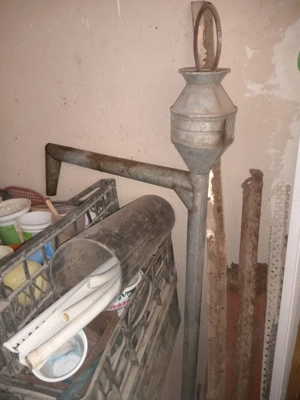 Vand instalație pentru extras(scos) produse petroliere din butoaie