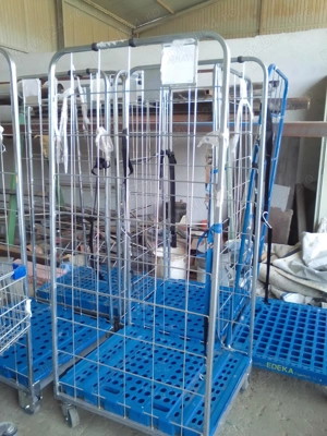 Container mobil cu  2 grilaje laterale  - imagine 4