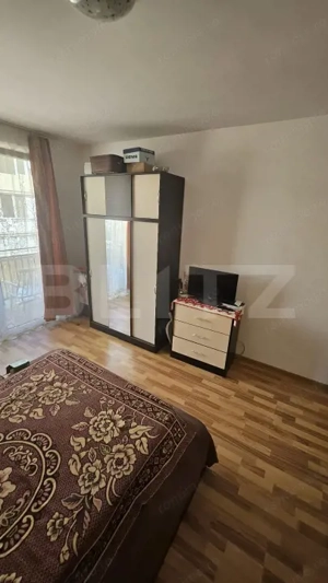Apartament decomandat cu 3 camere, 53 mp utili, parcare, zona Porii - imagine 8