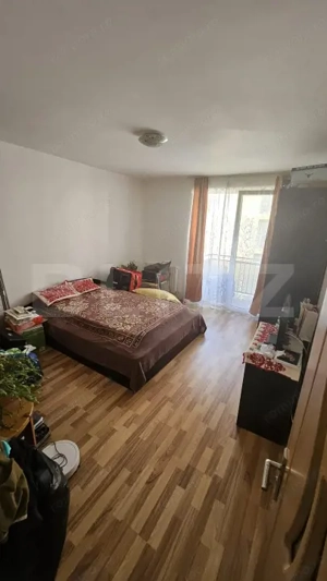 Apartament decomandat cu 3 camere, 53 mp utili, parcare, zona Porii - imagine 6