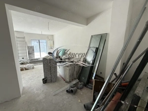 Spatiu comecial cu terasa in Borhanci  - imagine 4
