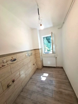 Apartament 3 camere Parter - imagine 7