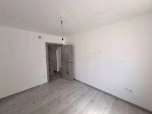 Apartament 3 camere Parter - imagine 2