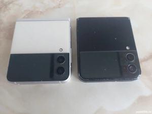 Vând 2x Samsung Galaxy Z Flip 3 funcționale, ecranul mare defect [poze reale]
