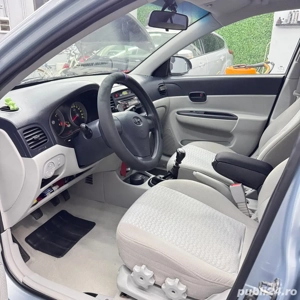 De vânzare Hiyndai Accent 2007 1.6 benzină Preț 1850  - imagine 9