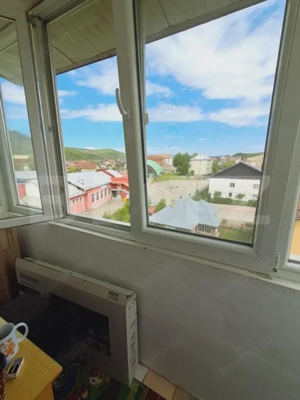 Apartament 3 camere, 70 mp, etajul 4 – Beclean - imagine 9