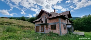 Casă de vânzare  - imagine 2