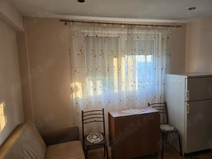 Garsonieră de vânzare