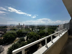 Apartament 3 camere, 82 mp, zona Cetate - imagine 2