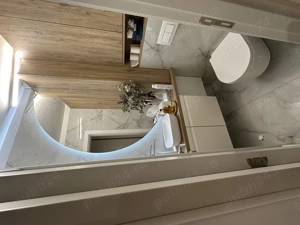 Proprietar- Apartament 3 camere, 2 baii, balcon inchis calea ARADULUI - imagine 2