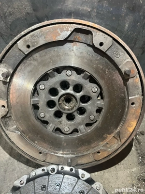 Volanta bmw seria 3 e90,e91,e92 motor n47 184 cp