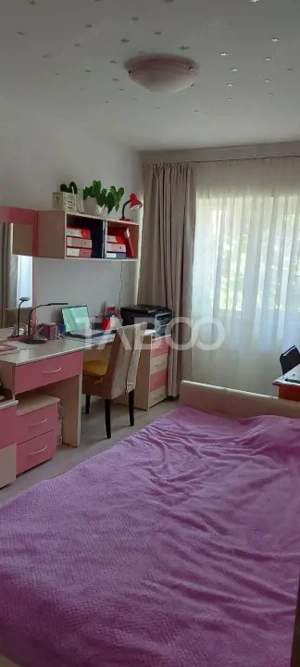 Apartament de vanzare 5 camere Zona Calea Floresti  - imagine 9 Apartament de vanzare 5 camere Zona Calea Floresti  - imagine 9