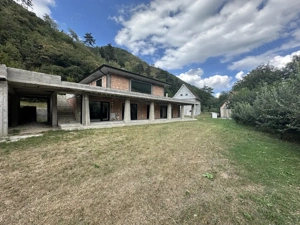 Casa de lux, cu vedere panoramica asupra muntilor, 2600mp teren Gura Raului - imagine 5