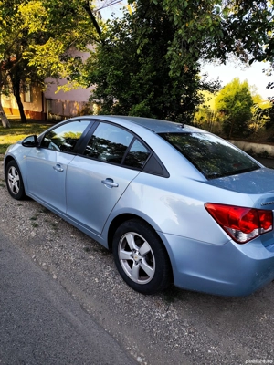 Chevrolet Cruze 1.6 LS