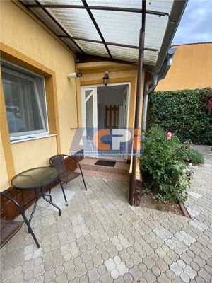 Inchiriez casa cu 2 apartamente, Gradiste