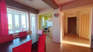 PROPRIETAR - Vand ap - 4 camere - Zona Centrala - imagine 3