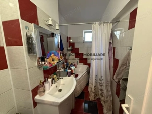 Apartament de vânzare Dărmănești / 2 băi - imagine 9