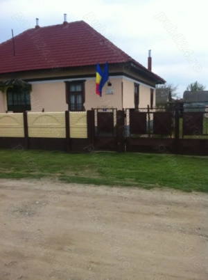 Casa si teren de vanzare Ghidici - imagine 4