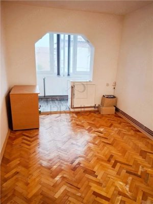 Aradului - 3 camere - decomandat - centrala proprie - ZONA EXCELENTA