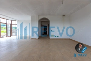 Casă/vilă de vânzare în Hemeiuș! - imagine 11