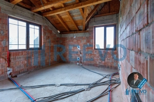 Vilă spațioasă cu vedere la pădure, la doar 15 minute de Bacău! - imagine 16