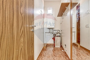 Apartament cu 3 camere de închiriat în zona Boul Rosu - imagine 7