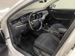 Skoda Octavia - imagine 5