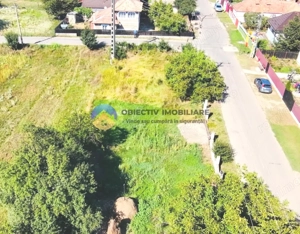 TEREN intravilan  comuna SAVINESTI