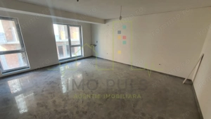 Apartament cu o camera. Giorc. Parcare inclusa