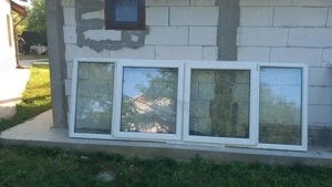 Vand doua ferestre PVC