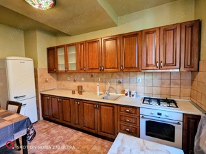 Proprietar vand vila d+p+e+m cu o suprafata generoasa de 540 mp construiti, teren amplu de 950 mp - imagine 6