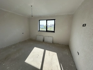 Vand vila noua in Fantanele,cartier nou,la nivel, st.310 mp., supraf.construita 100 mp. 3 camere. - imagine 7