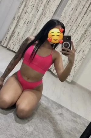 Sexi slim nouă în oraș  - imagine 4