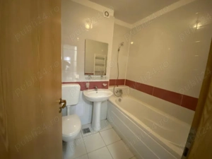 Apartament de 3 camere zona TRACTORUL,complex Grandis