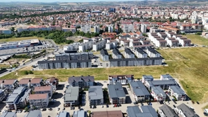 Teren intravilan 14.600mp pentru constructii pe Calea Cisnadiei - imagine 3