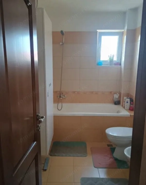 Apartament 3 camere decomandat – zona Lazaret  - imagine 7