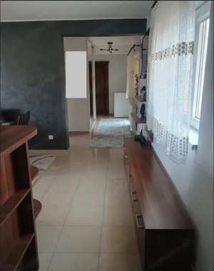 Apartament 3 camere decomandat – zona Lazaret 