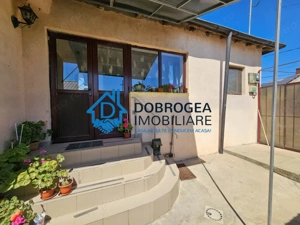 ZONA 23 AUGUST-CASA  6 CAMERE, TEREN 231 MP