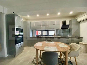 Apartament de lux, 3 camere, 93 mp, zona PROMENADA MALL Disponibil din Ianuarie - imagine 3