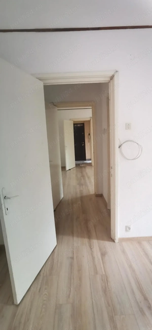 apartament 2 camere semidecomandat, zona Universitatii,