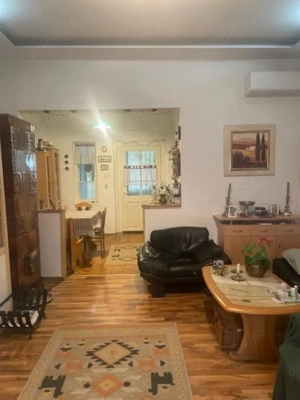 Vand casa cocheta , zona linistita , str.Xenopol - imagine 2 Vand casa cocheta , zona linistita , str.Xenopol - imagine 2