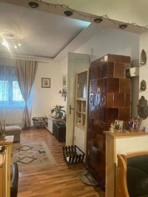 Vand casa cocheta , zona linistita , str.Xenopol - imagine 3 Vand casa cocheta , zona linistita , str.Xenopol - imagine 3