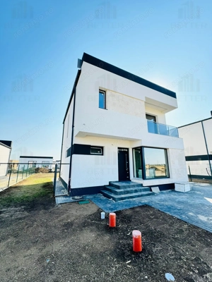 Casă Individuală   Ansamblu Nou 4 Camere - 3 Băi - Teren 454 mp  - imagine 8