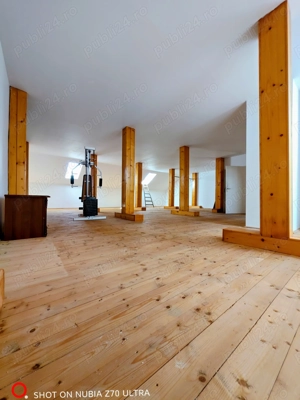 Proprietar vand vila d+p+e+m cu o suprafata generoasa de 540 mp construiti, teren amplu de 950 mp - imagine 20