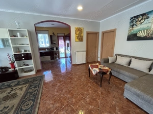 Vand vila Simand,jud.Arad, 1.800 mp, moderna,toate utilitati(incl.gaz),an constr.2010 - imagine 6