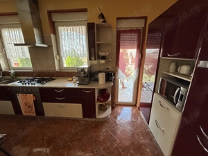 Vand vila Simand,jud.Arad, 1.800 mp, moderna,toate utilitati(incl.gaz),an constr.2010 - imagine 8